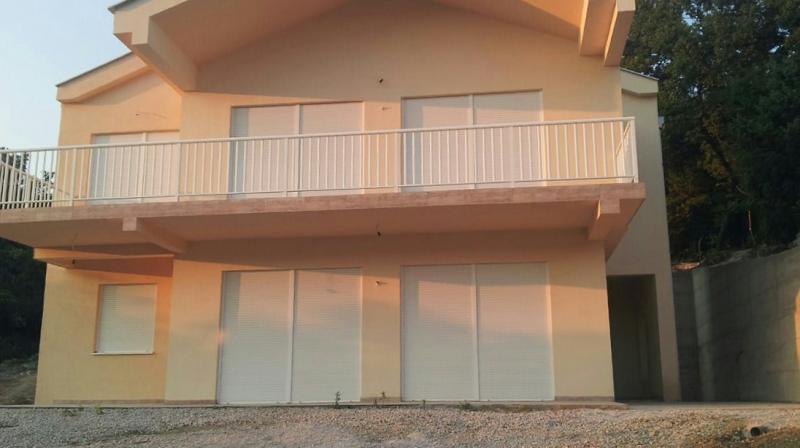 Kuća u Herceg Novom, 225m²