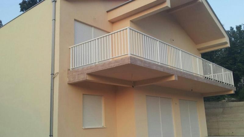 Kuća u Herceg Novom, 225m² 2