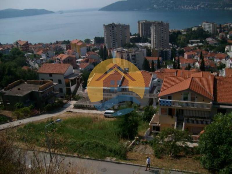 Nekretnina u Herceg Novom, 0m² 5