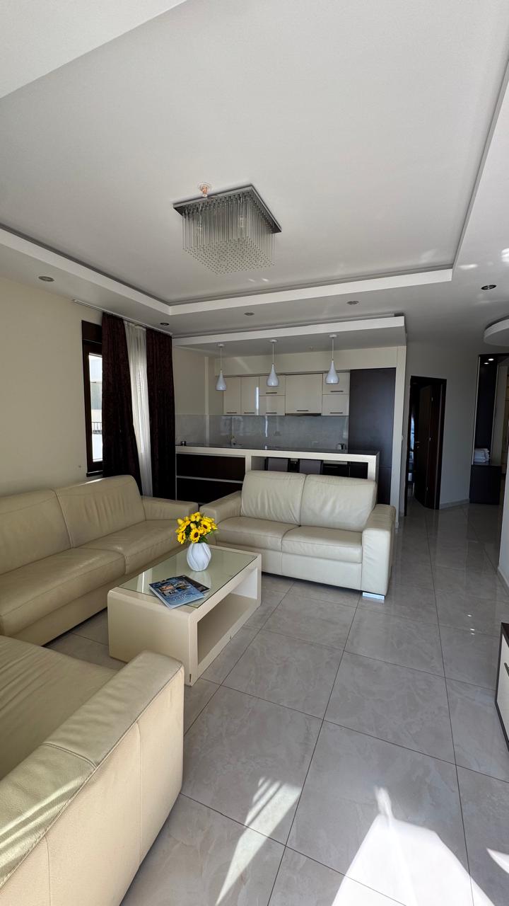 Two-bedroom apartment 80 m² with sea view – Bečići, Budva — 5