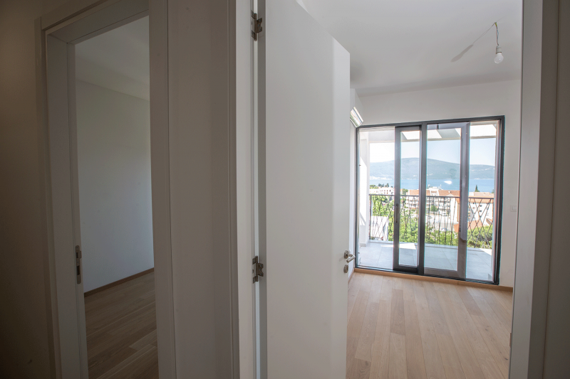 Trosoban stan u Tivtu, 143m² 12