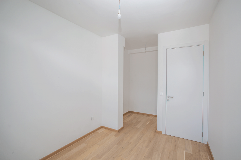 Trosoban stan u Tivtu, 143m² 14