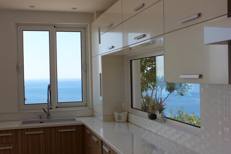 Kuća u Baru, 450m² 8