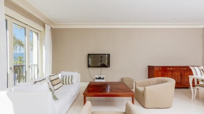 Luxury waterfront apartment in Porto Montenegro, Tivat. 9