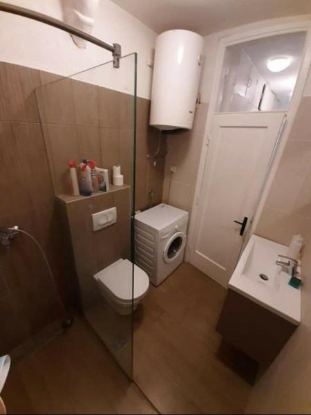 Dvosoban stan u Kotoru, 59m² 10