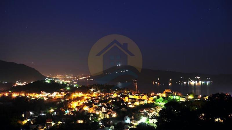 Kuća u Herceg Novom, 319m² 3