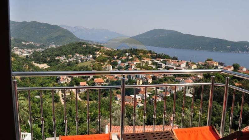 Kuća u Herceg Novom, 319m² 6
