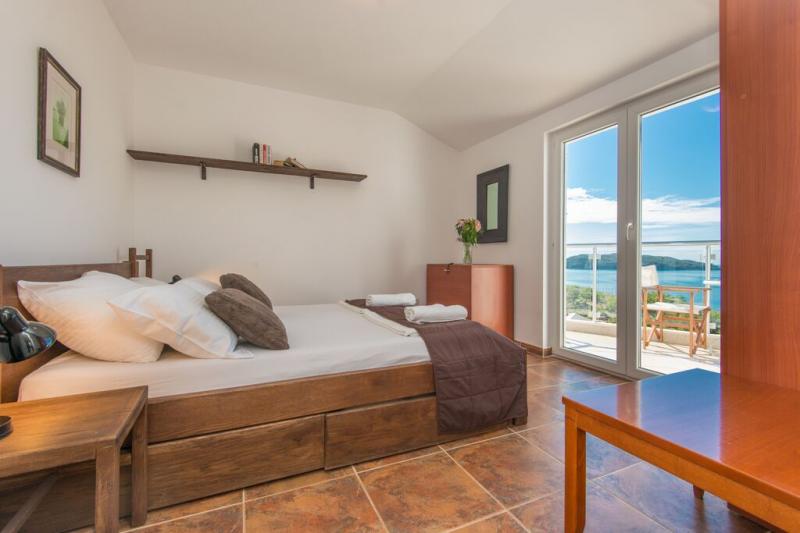 Dvosoban stan u Budvi, 69m² 12