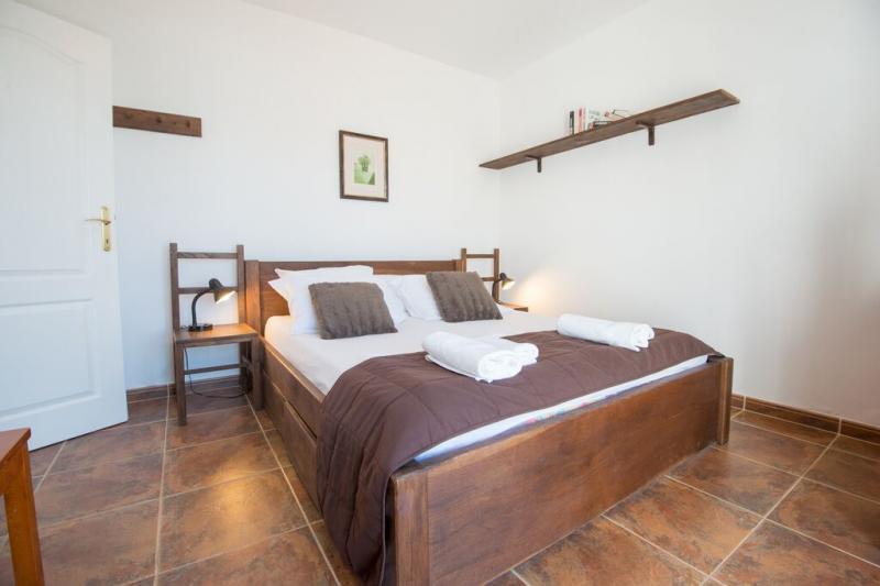 Dvosoban stan u Budvi, 69m² 10