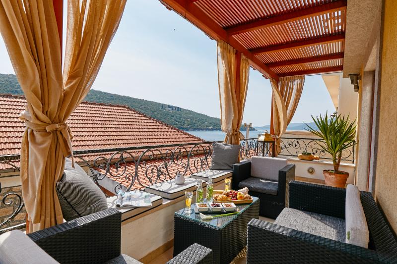 Kuća u Kotoru, 266m² 15
