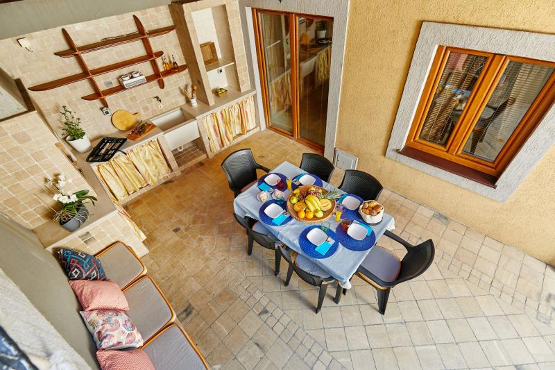 Kuća u Kotoru, 266m² 4