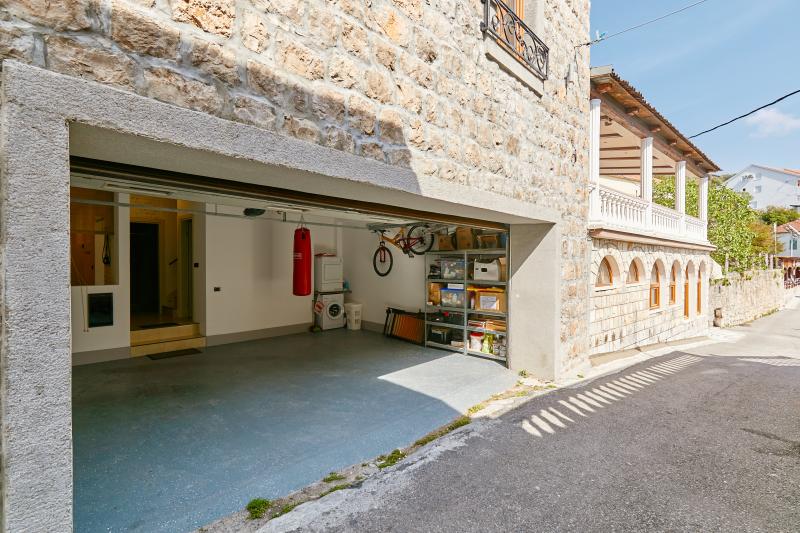 Kuća u Kotoru, 266m² 37