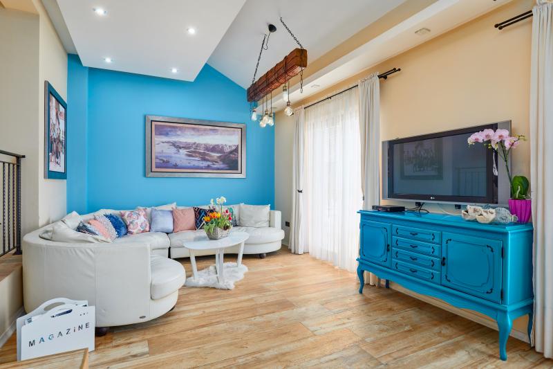 Kuća u Kotoru, 266m² 65