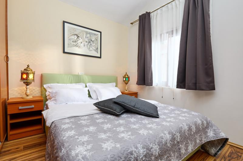 Kuća u Kotoru, 266m² 69