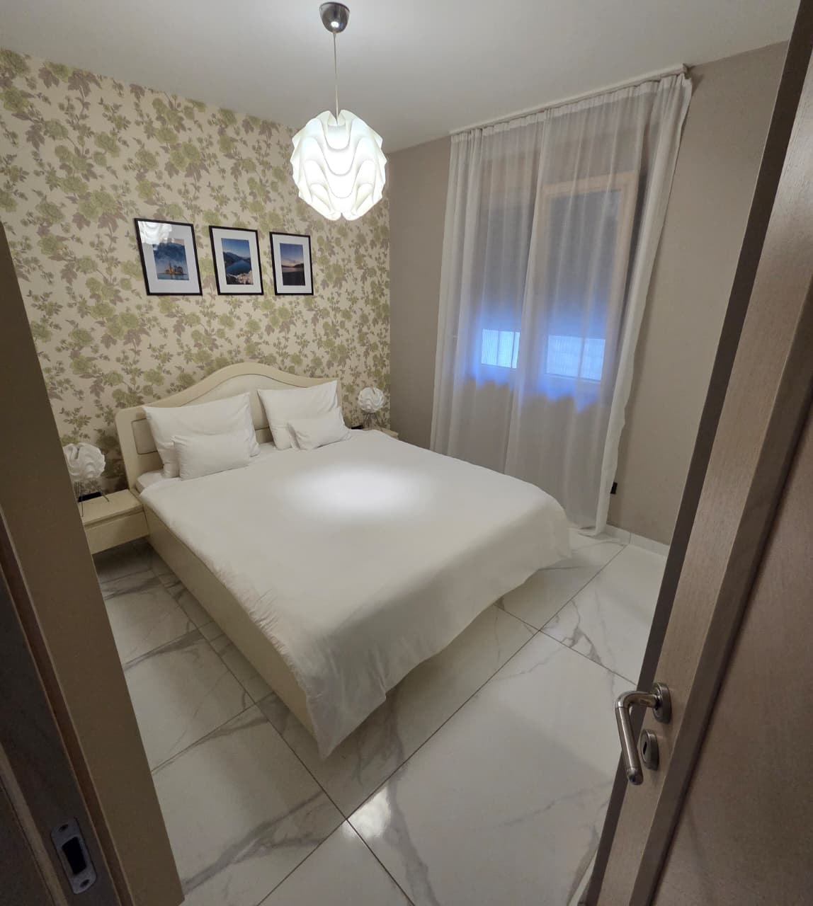 Modern one-bedroom apartment with sea view - Opatovo, Tivat — 9