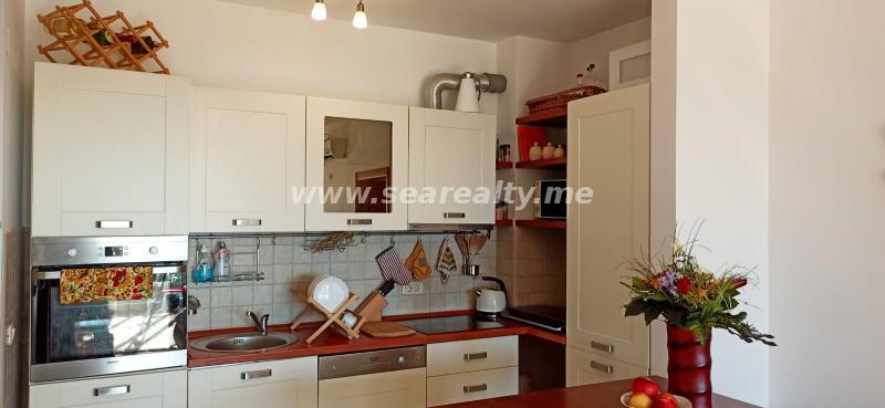 Dvosoban stan u Budvi, 78m² 2