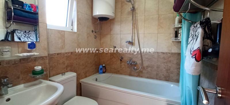 Dvosoban stan u Budvi, 78m² 11