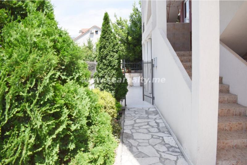 Dvosoban stan u Tivtu, 70m² 15