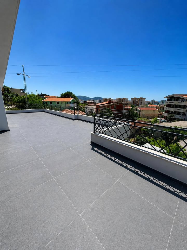 Havuzlu ve Garajlı Lüks Villa – Bjeliši, Bar — 13