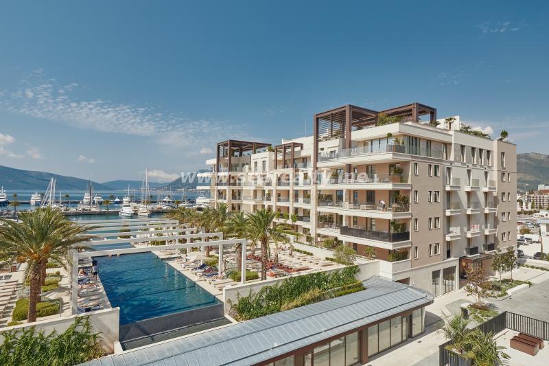 Dvosoban stan u Tivtu, 175m² 2