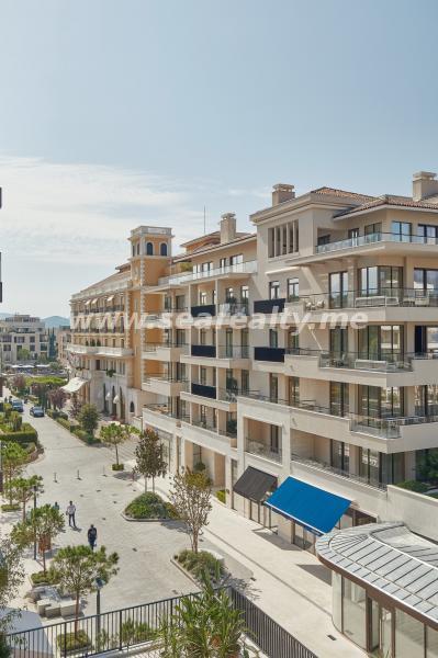 Dvosoban stan u Tivtu, 175m² 12