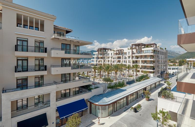 Dvosoban stan u Tivtu, 175m² 13