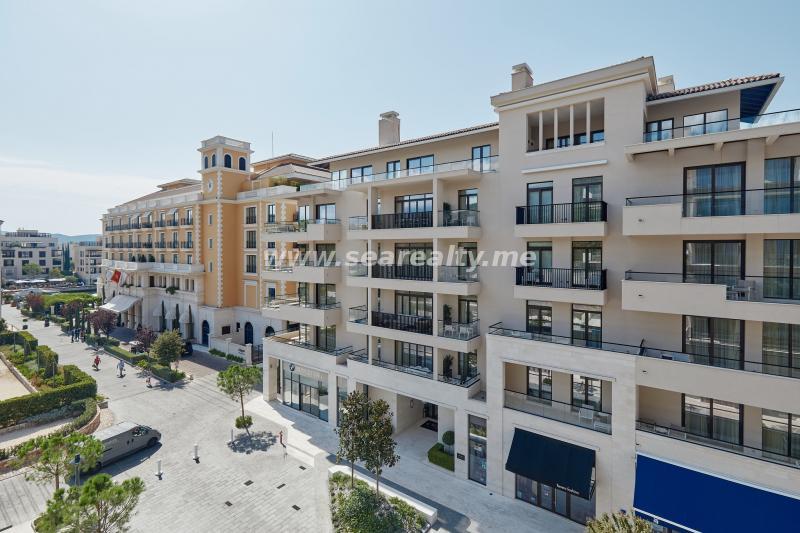 Dvosoban stan u Tivtu, 175m² 15