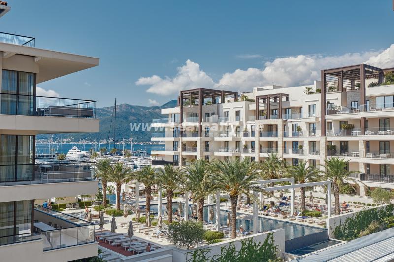 Dvosoban stan u Tivtu, 175m² 42