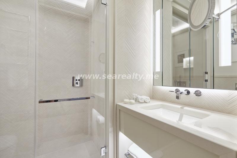Dvosoban stan u Tivtu, 175m² 10