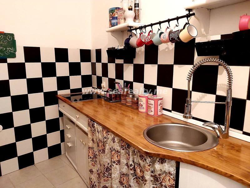 Dvosoban stan u Kotoru, 71m² 7