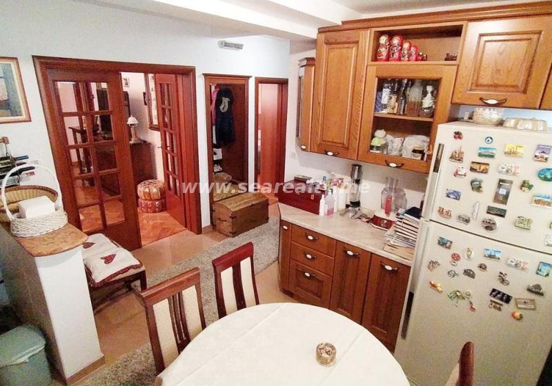 Dvosoban stan u Budvi, 95m² 16
