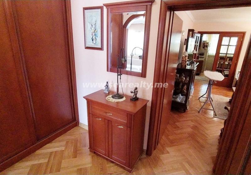 Dvosoban stan u Budvi, 95m² 17