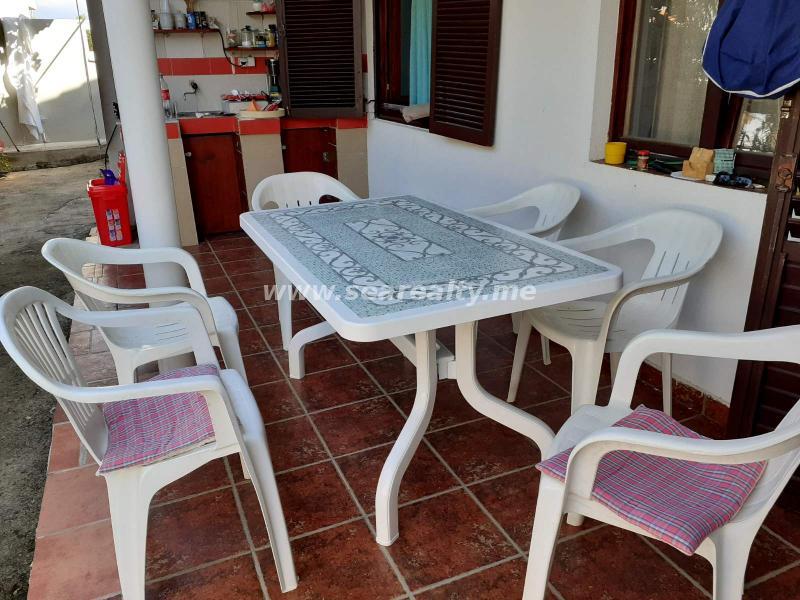 Kuća u Tivtu, 50m² 9