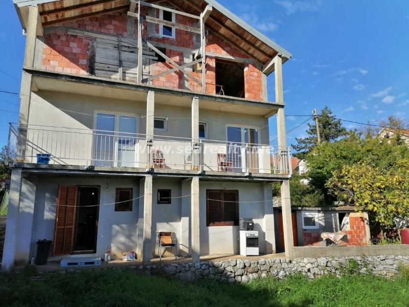 Kuća u Tivtu, 200m² 26