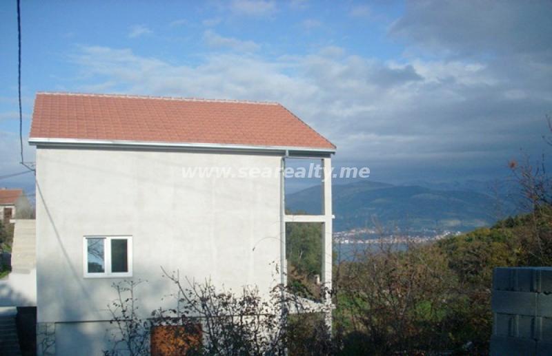Kuća u Tivtu, 200m² 28