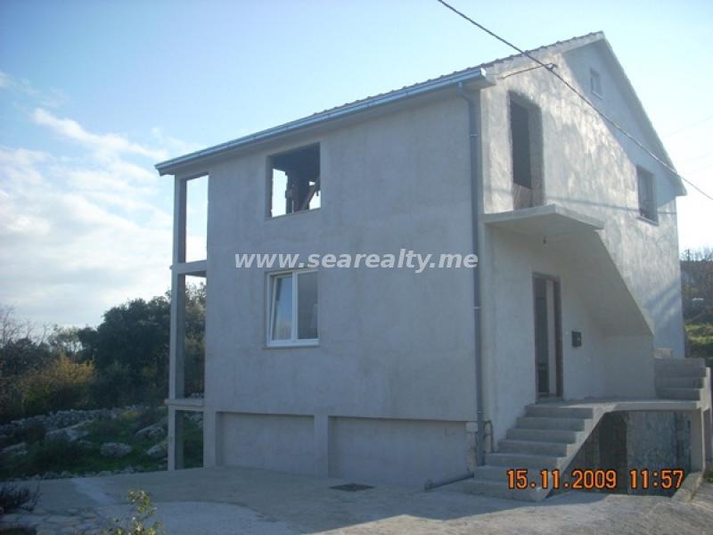 Kuća u Tivtu, 200m² 35