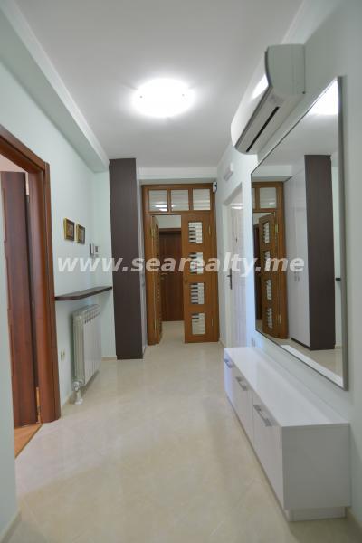 Dvosoban stan u Herceg Novom, 98m² 17