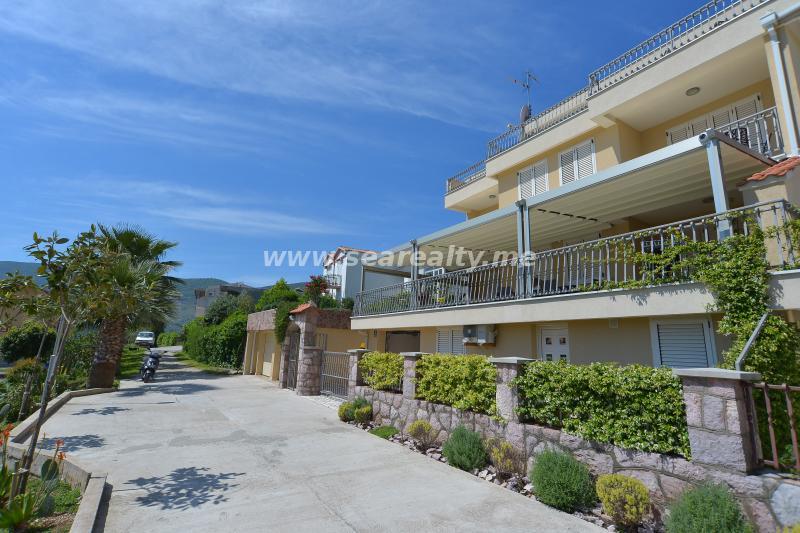 Dvosoban stan u Herceg Novom, 98m² 25