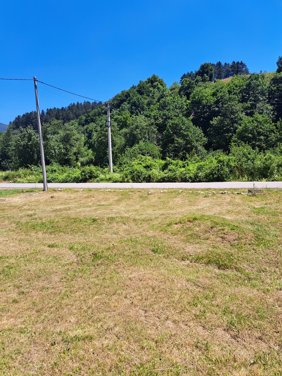 Urbanizovan građevinski plac 300 m2 – Sportska zona, Kolašin — 4