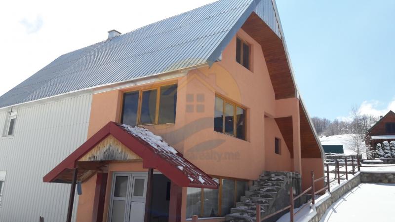Kuća u Žabljak, 250m²