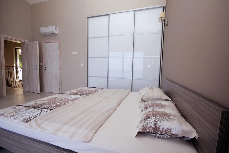 Luxurious villa in Dobre Vode 7
