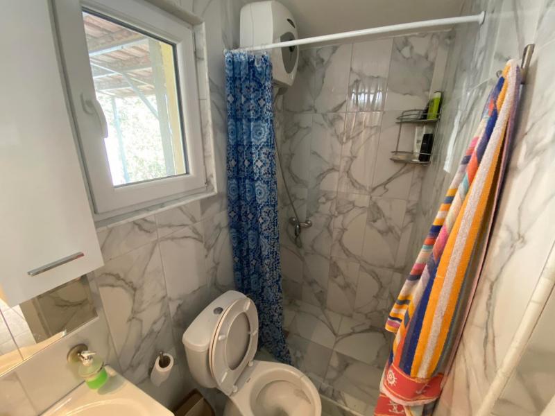 House by the sea at a good price (Krasici) 18