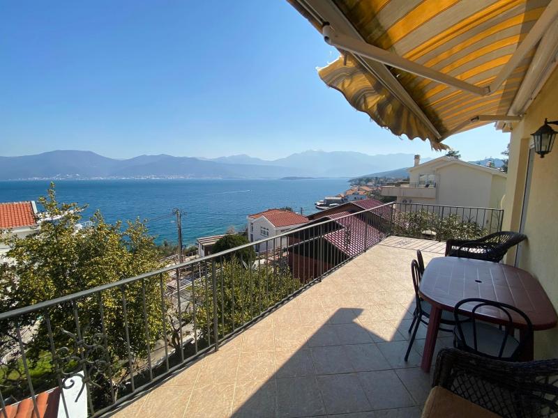 House by the sea at a good price (Krasici) 3