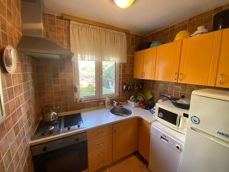 House by the sea at a good price (Krasici) 23