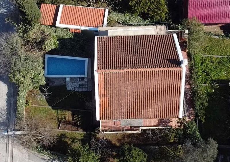 House by the sea at a good price (Krasici) 10