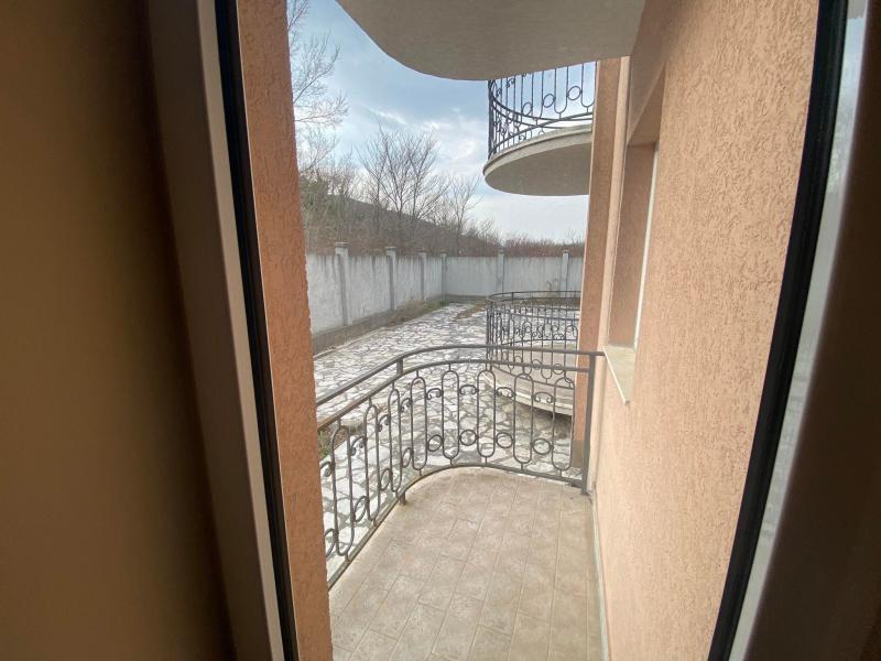 Building in Lastva Grbaljska - a great investment opportunity 12
