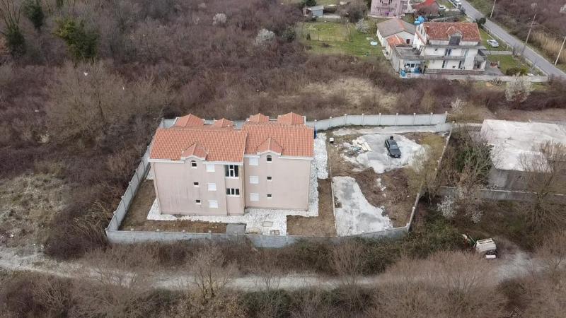 Building in Lastva Grbaljska - a great investment opportunity 9