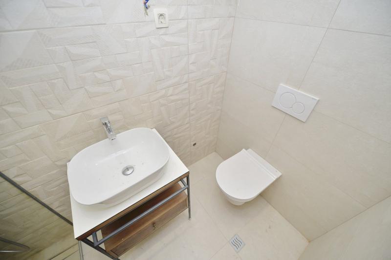 Three-bedroom apartment in Zelenika (new construction) 5