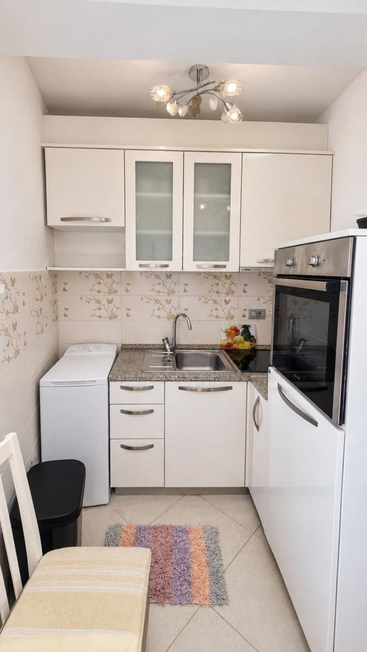 Studio Apartment in Tivat — 5