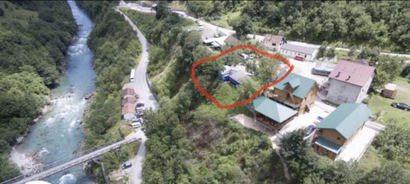 For sale land plus two catering facilities and the old house within rafting area in Sćepan Polje,Plužine 2